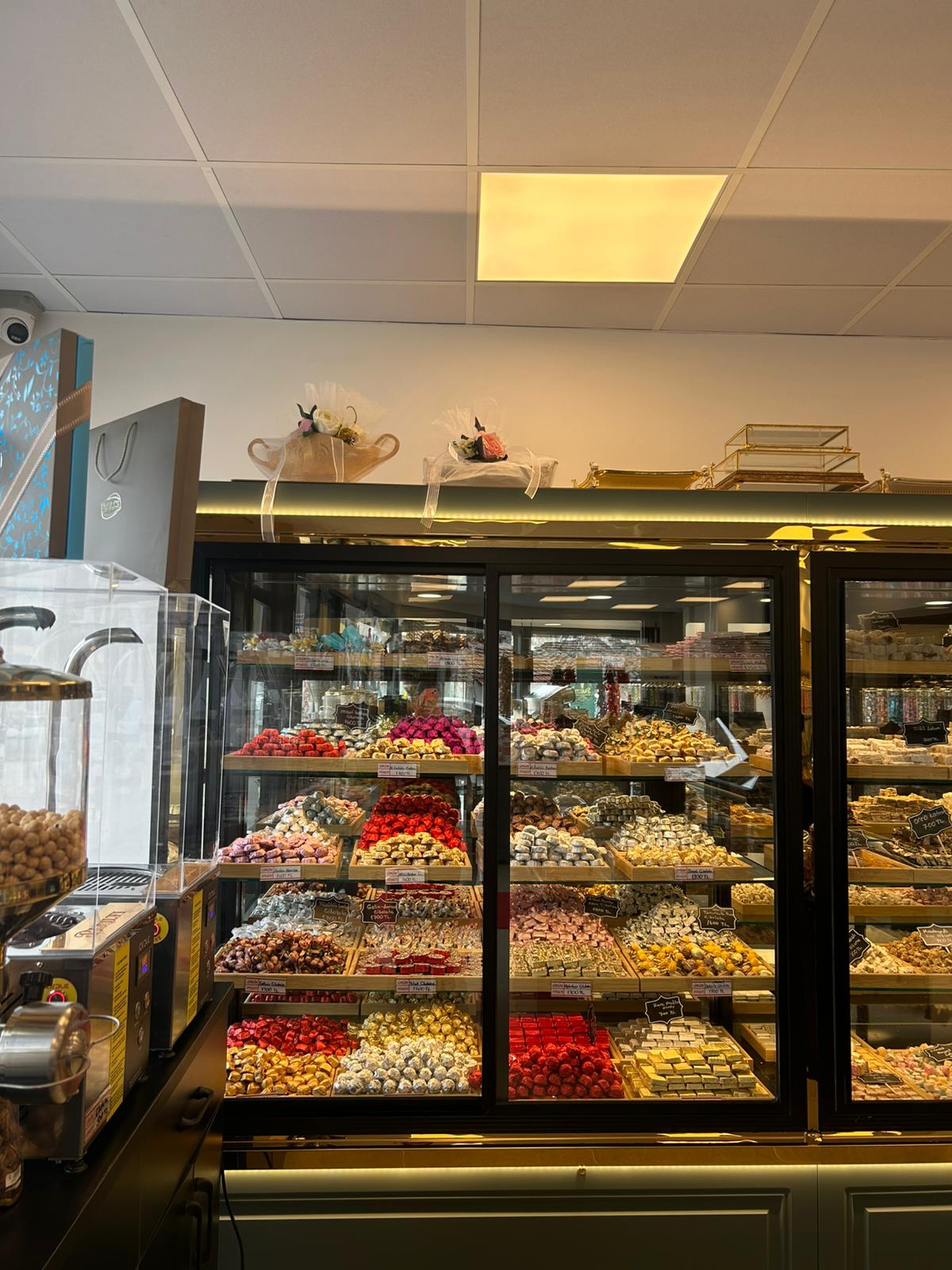 Parıltı Baharat Kuruyemiş 